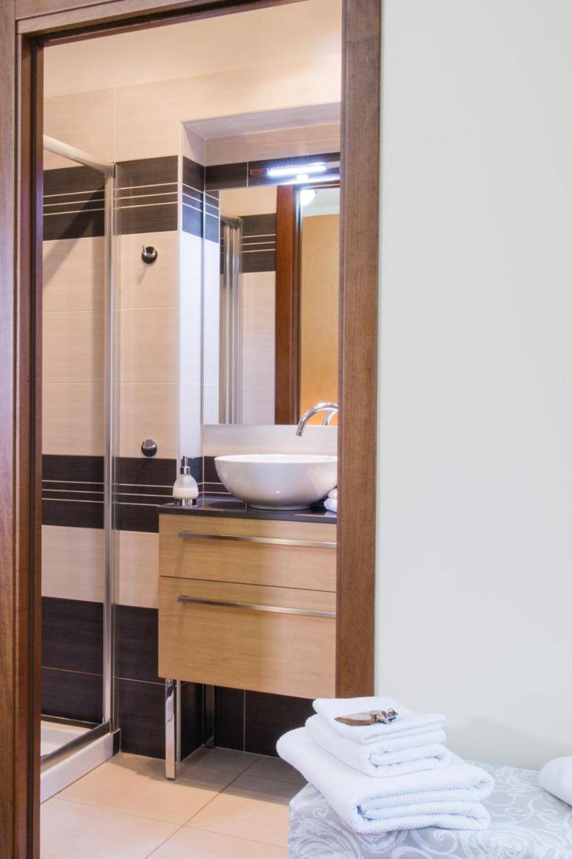 Mandoue Bed & Breakfast Pont-Saint-Martin Luaran gambar