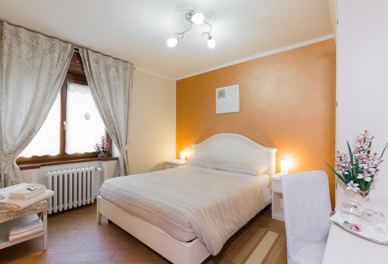 Mandoue Bed & Breakfast Pont-Saint-Martin Luaran gambar
